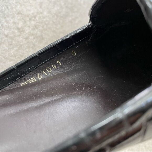 Stuart Weitzman Black Crocodile Patent Leather Block Heel Mules Shoes 8 Narrow - Picture 11 of 11